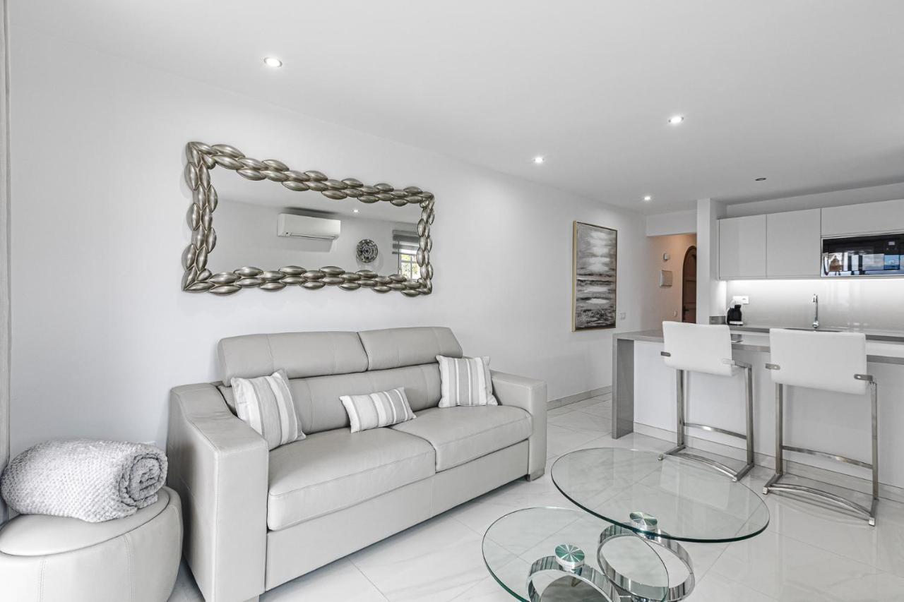 Mango La Caleta 1a025 Апартаменты Адехе